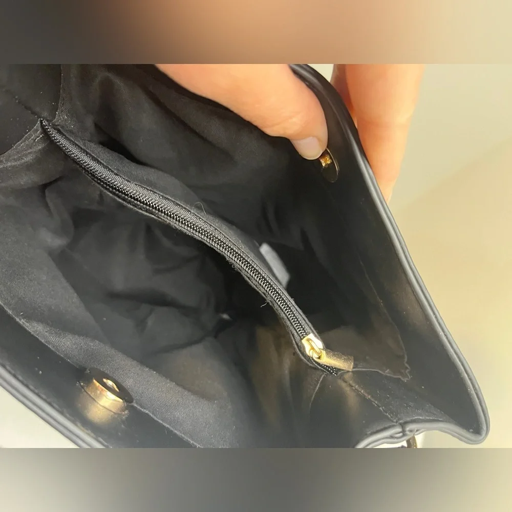 Aota Elena Bucket Bag Black Vegan Leather Crocodile Embossed-Crossbody Strap-NWT - Picture 10 of 11